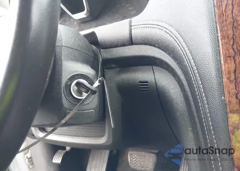 2013 Chevrolet Traverse 1Lt z USA, uszkodzony, nr VIN 1GNKVGKD1DJ164934